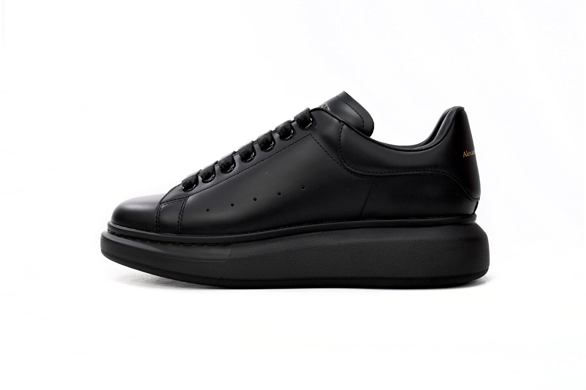 alexander_mcqueen_sneaker_black_187BCD8A24717 Alexander McQueen Sneaker Black - Image 1