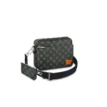 TRIO MESSENGER