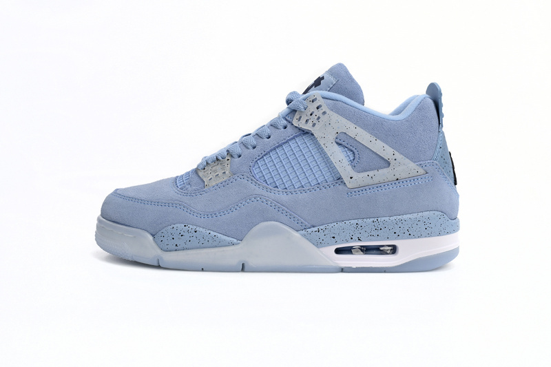 00b1084f3b4448f43c331394f9764ddd Air Jordan 4 Retro UNC PE HO12MNJDLS247 - Image 1