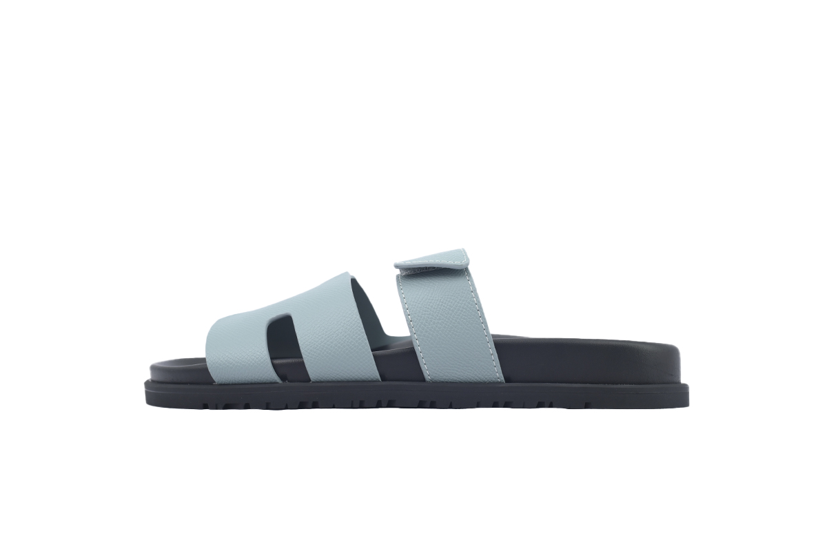 2517ab9f17e2730e6afeb5557f4d0b74 Hermes Flat Slippers Blue - Image 1