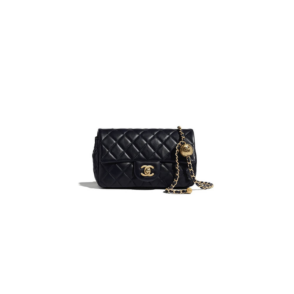 3222a600b244de8b3d7ccdf969f1ad1a Chanel Pearl Crush Mini Rectangular Flap - Image 1