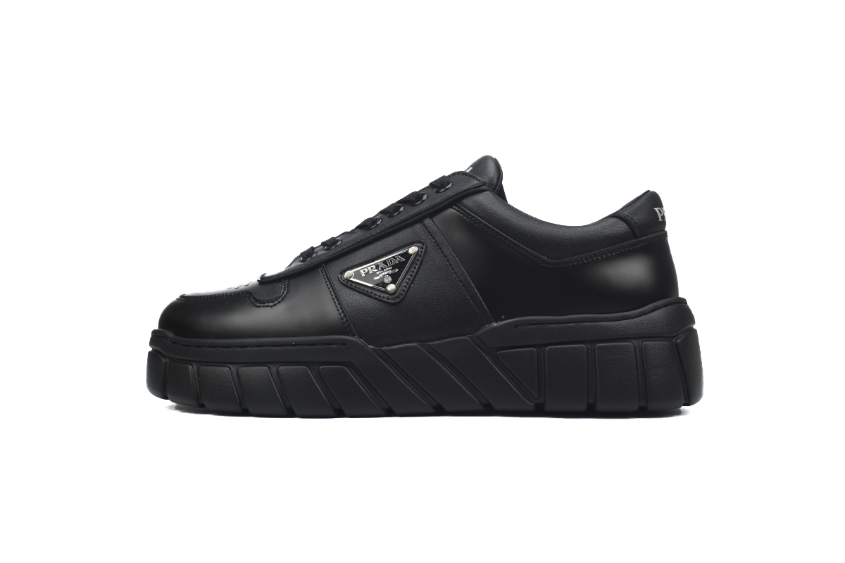 3d615ae43f179936f334b37da0b924dd Prada Sneakers Zigzag Black - Image 1