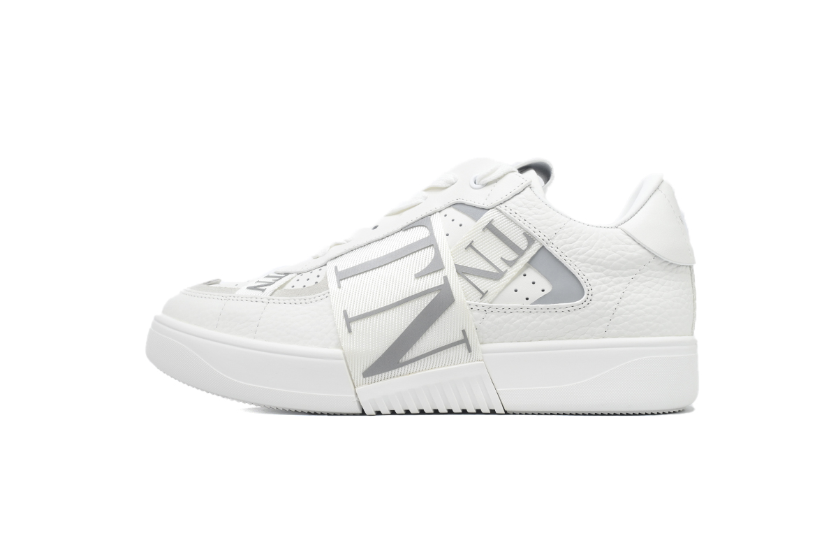 3fcc3f2a91b6d6bc869fc2339fa9791e Valentino Garavani VL7N Low Sneakers Silver - Image 1