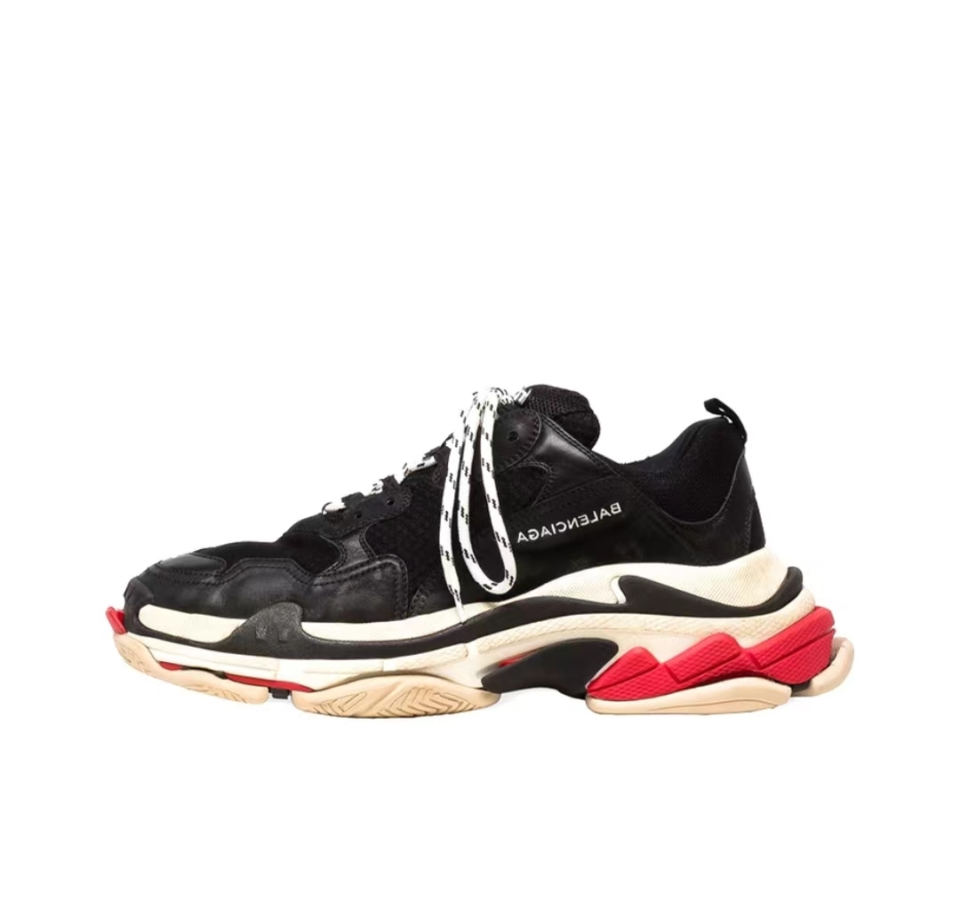 477272ae9c1ec78d0dff60167ebae414 Balenciaga Triple S BLACK/WHITE-RED - Image 1