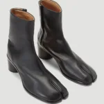 Maison Margiela Tabi Boots in Black