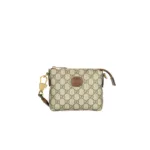 Messenger bag with Interlocking G