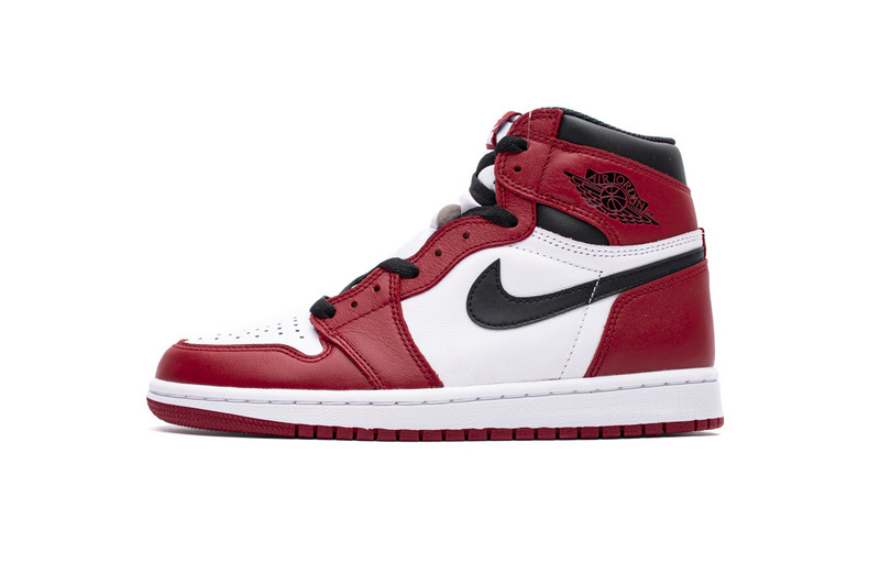 6a5c45cf5767b16d21f68934d560e9fc Air Jordan 1 Retro Chicago 555088-101 - Image 1