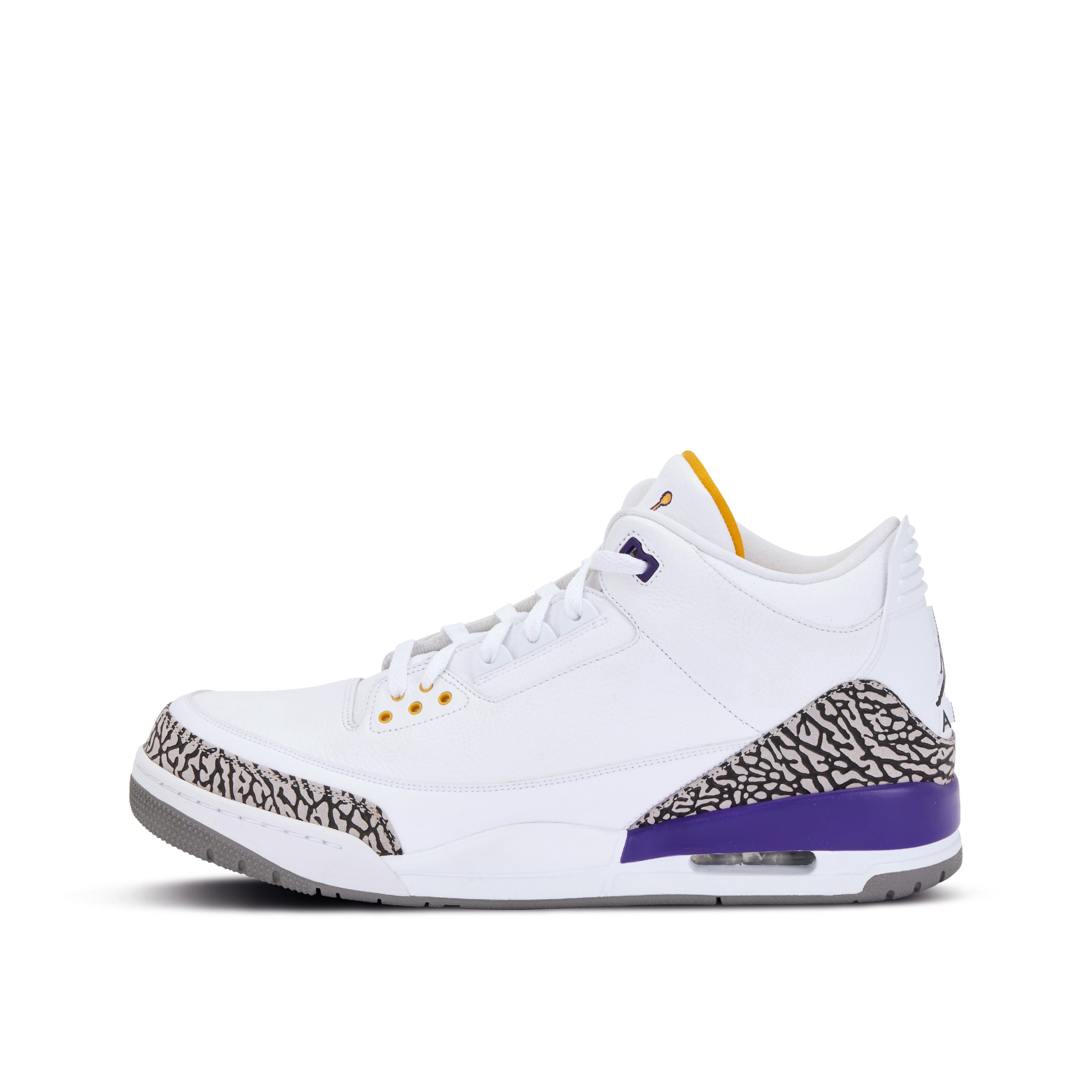 73712eb0a2d9378861aa82bb2a83f769 Air Jordan 3 Retro 'Kobe Pack' 136064 107 - Image 1