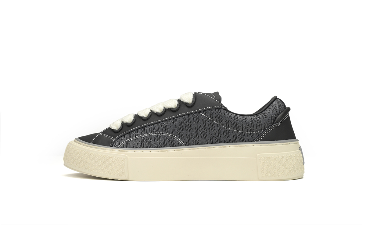 7483ecdd21b399291169da1d9c556c61 3SN272 ZIR1 6536 Denim Tears' B33 Sneakers Release Black - Image 1