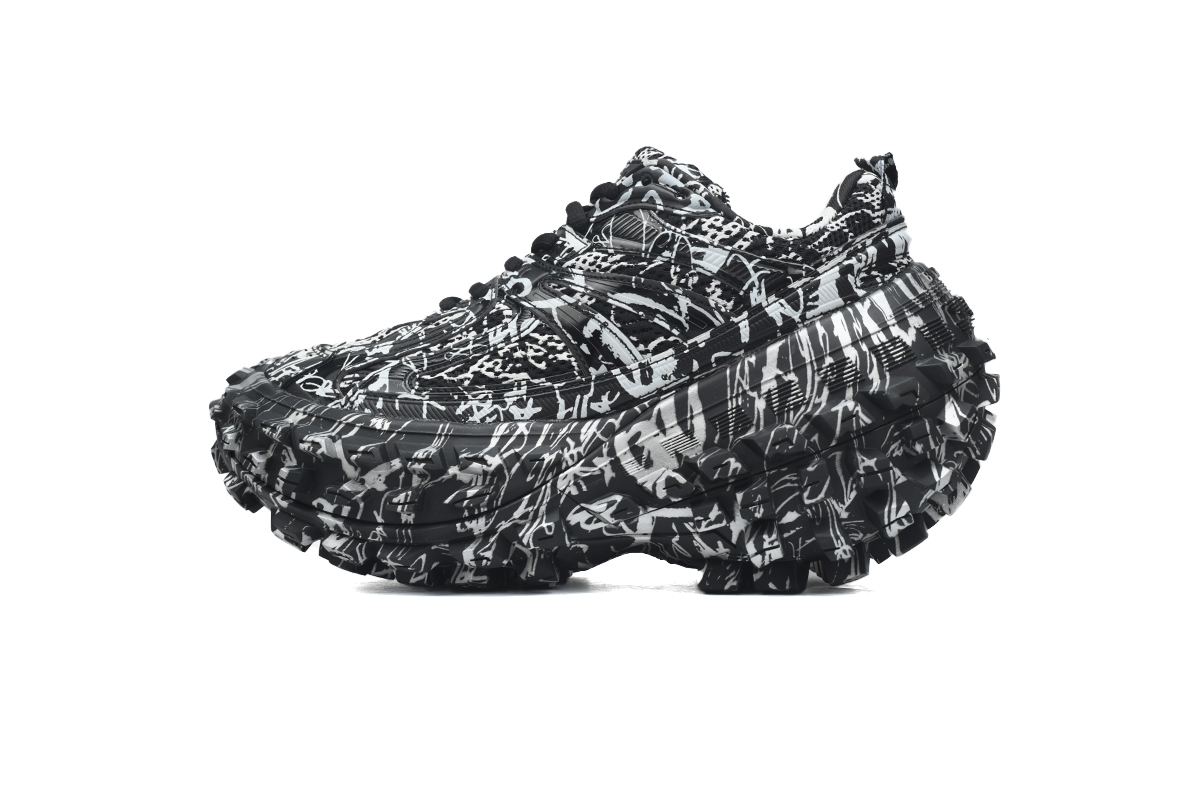 7aa09340306a9282bf1aecb88b6acf39 Balenciaga Defender Graffiti 685611 W2RG1 9015 - Image 1