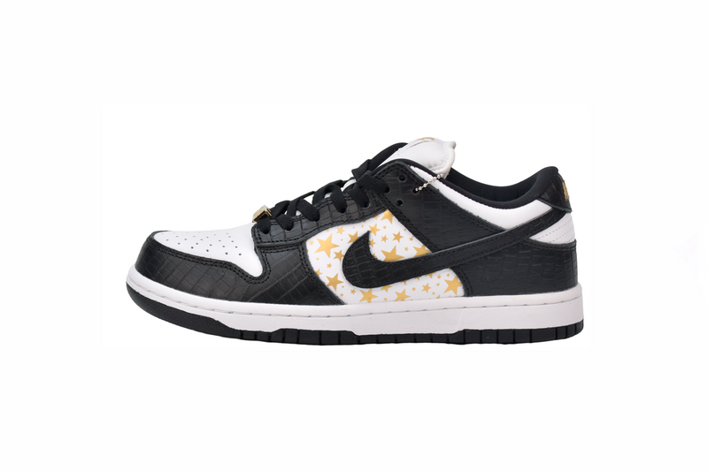 7d3e73bb8274ab5f5b070e7dff7e56f9 Nike SB Dunk Low Supreme Stars Black DH3228-102 - Image 1