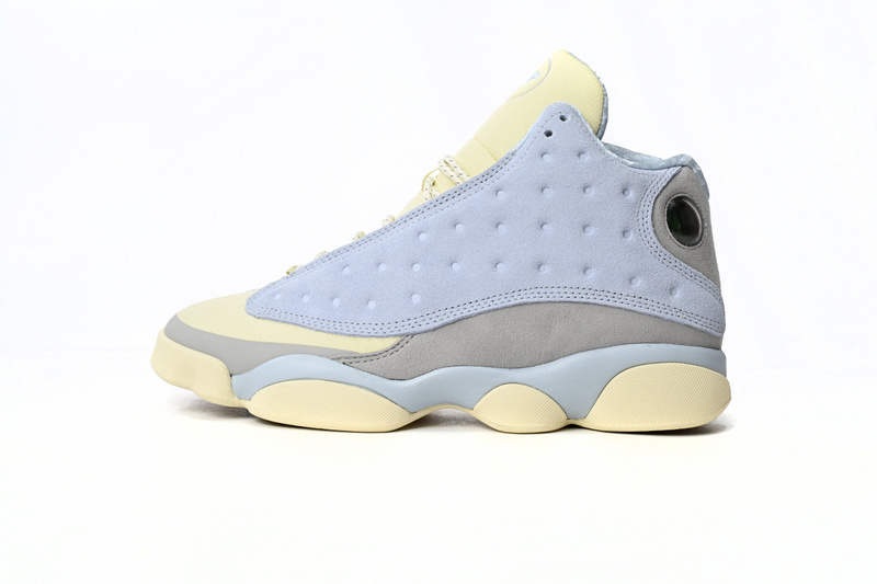 87871f5966f4065d5dfe85b2092f8c87 SoleFly x Air Jordan 13 North Carolina Blue DX5763-100 - Image 1