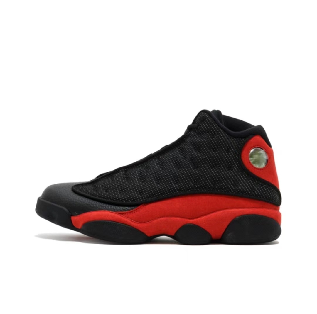 91a708fbab1942074b24d27162bc5d3e Air Jordan 13 Retro Bred (2004) - Image 1