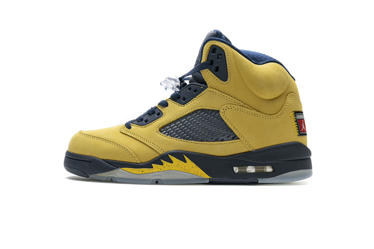 9883fabfd63157055ec98560805bf6ab Air Jordan 5 Retro Michigan (2019) CQ9541-704 - Image 1
