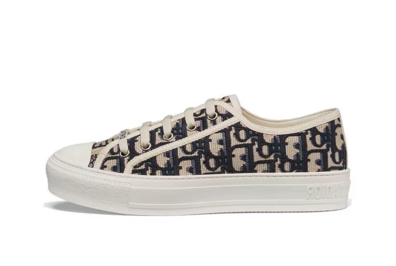 993ea8a8435984333688a0e95f5d881f Dior Wmns Walk'N'Dior Embroidered Canvas Low 'Deep Blue' - Image 1