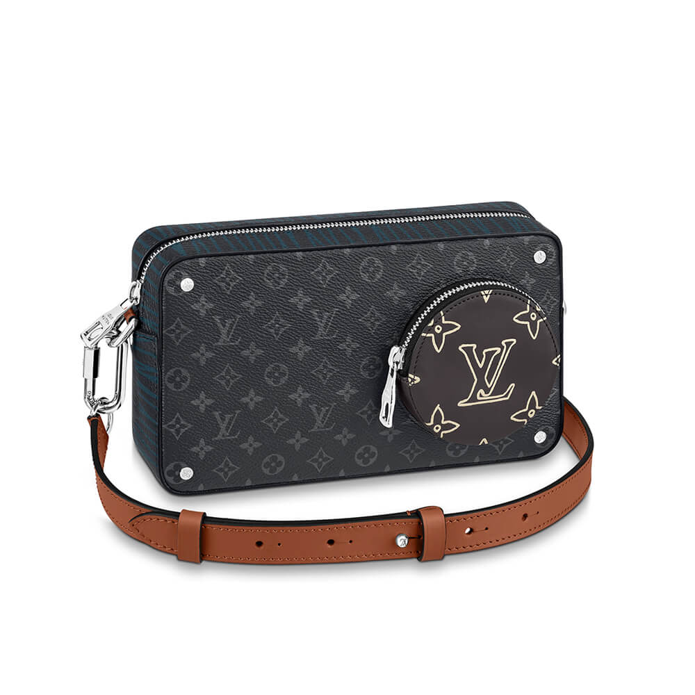 9face0eb71f5c26edbedbc237d366df2 Louis Vuitton VOLGA ON STRAP - Image 1
