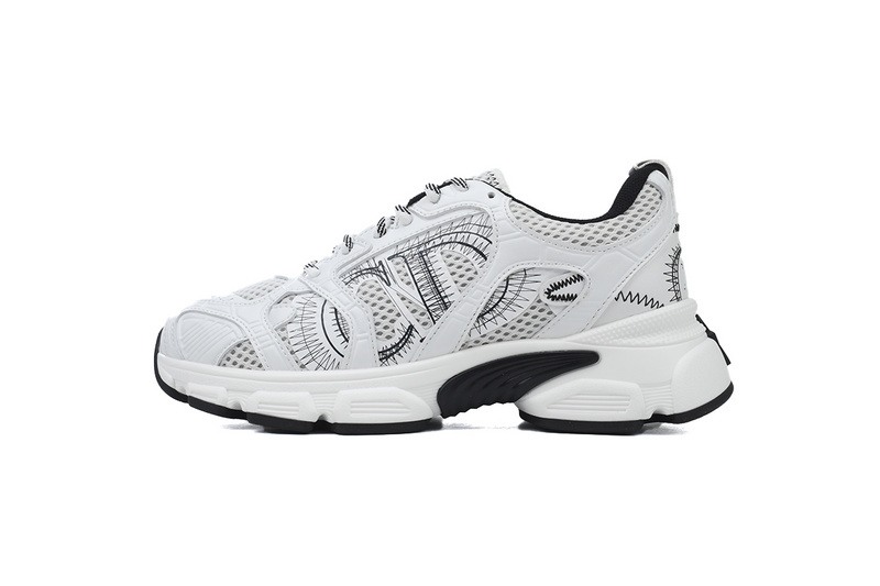 b4dce85c088b02de1ffefc00867bb17b Dior Chrono Sneaker Mesh with White and Black Leather-Effect Panels - Image 1