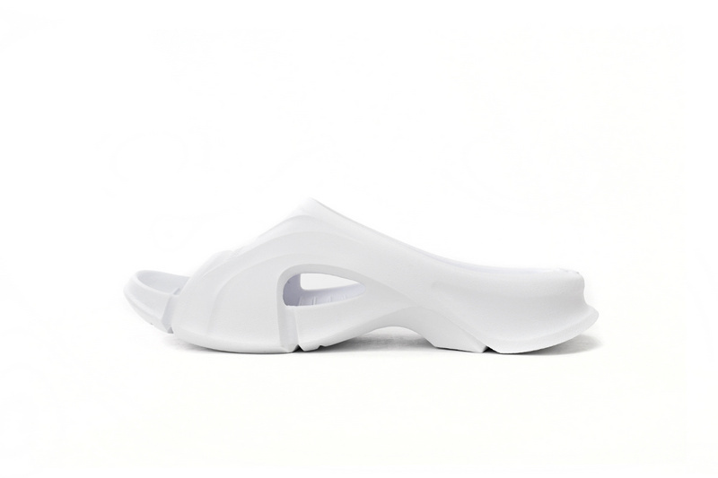 c6e613f1dad2f1da24ec648096253fec BALENCIAGA White 653874 W3CE2 9000 - Image 1