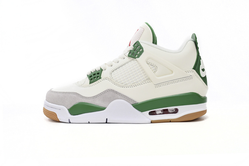 e5446e678494e42913d78df3a7867fc8 Air Jordan 4 SB Pine Green DR5415-103 - Image 1