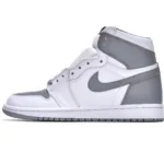 Air Jordan 1 High OG Stealth 555088-037