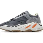 adidas Yeezy Boost 700 Magnet FV9922