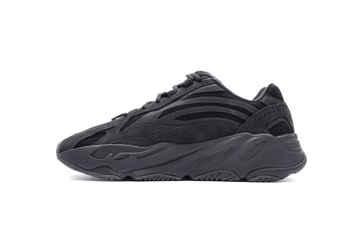 ff2d8e2570c59016ad702d821254efda adidas Yeezy Boost 700 V2 Vanta FU6684 - Image 1
